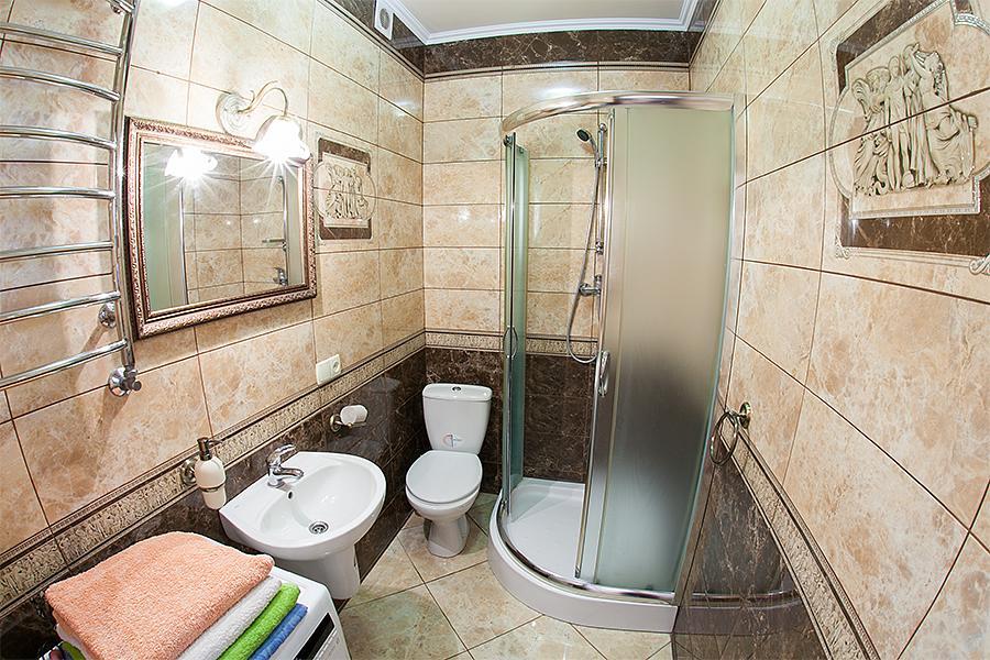 Apartment Vozle Teatra Opery I Baleta Lviv Exterior photo